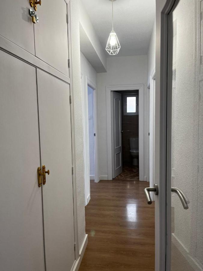Estupendo Apartamento En Estacion-Centro, Wifi, Agua Por Osmosis Cartagena Exterior foto